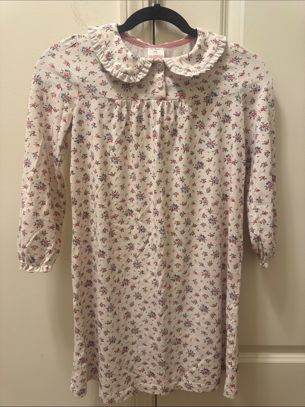 Mini Boden Girl flowered printed nightgown